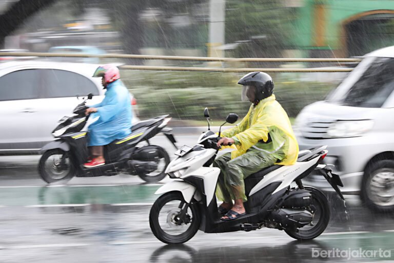 Hujan Berpotensi Basahi Jaksel dan Jaktim