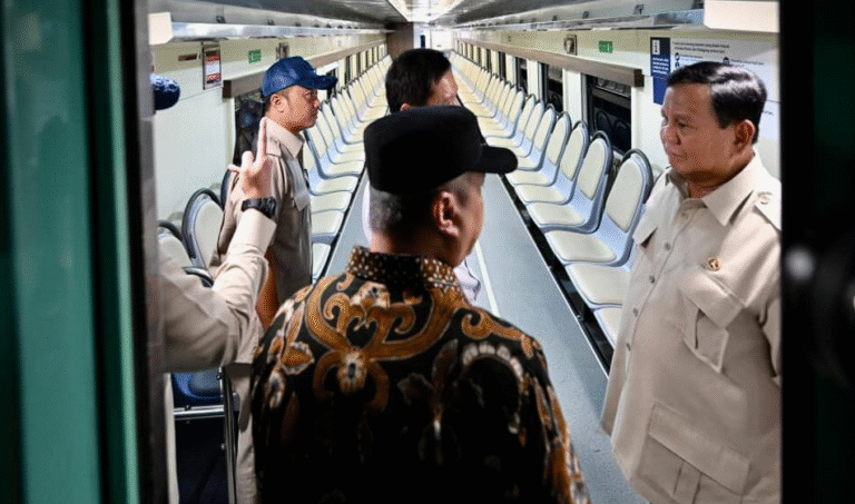 Kereta Khusus Petani dan Pedagang: Bukti Komitmen Presiden Prabowo untuk Keadilan Ekonomi