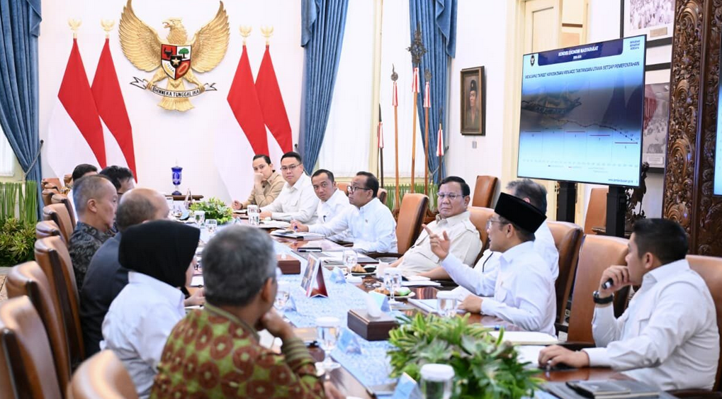 Presiden Prabowo Tekankan Pendidikan dan Pemberdayaan sebagai Kunci Pengentasan Kemiskinan