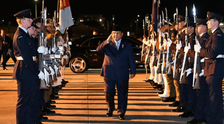 Presiden Prabowo Bertolak Kembali ke Tanah Air Usai Kunjungan Kenegaraan di Australia