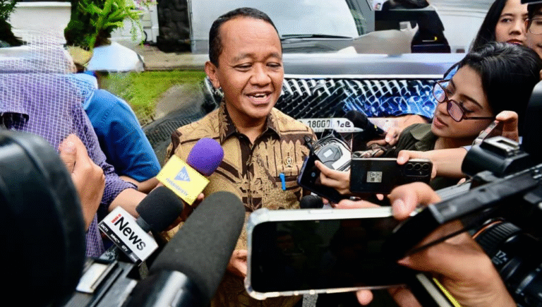 Panggil Menteri ESDM, Presiden Prabowo Terima Laporan Capaian PNBP Sektor ESDM, Lifting, dan Rencana Peresmian RDMP