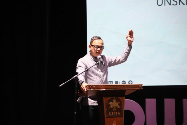 Ingatkan Anak Muda, Wamendagri Bima: Indonesia Sedang di Titik Penentu Sejarah