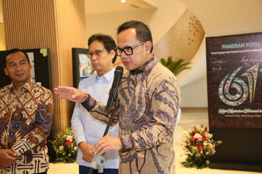 Wamendagri Bima Arya Tekankan Peran Kepala Daerah Jadi Kunci Penurunan Stunting