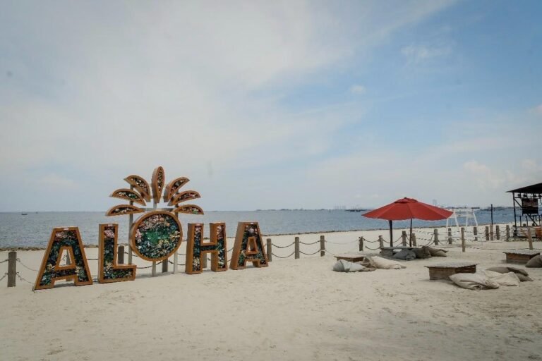 Menpar Imbau Pengelola Destinasi Hadirkan Pelayanan Prima bagi Wisatawan saat Libur Nataru