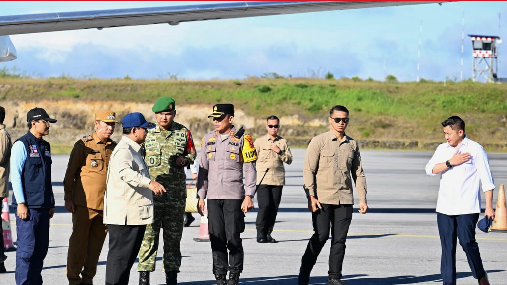Presiden Prabowo Tiba di Tapanuli Tengah, Pastikan Penanganan Cepat untuk Warga Terdampak Banjir