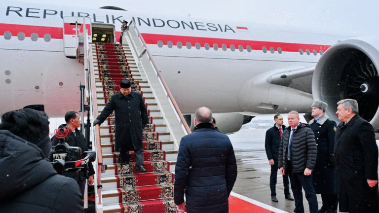 Dari Islamabad, Presiden Prabowo Tiba di Moskow