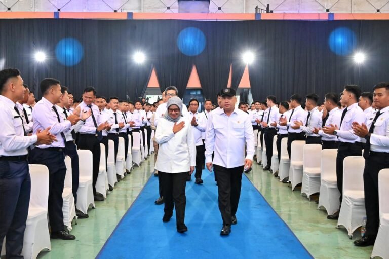 Lantik 2.563 Calon ASN Lulusan Program Pembibitan, Menhub Dudy Sampaikan Tiga Pesan Penting