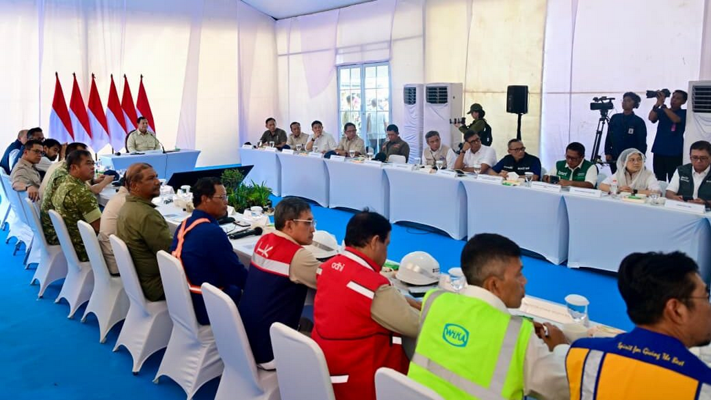 Tinjau Rumah Hunian Danantara, Presiden Prabowo Apresiasi Kolaborasi K/L dan Daerah dalam Penanganan Pascabencana