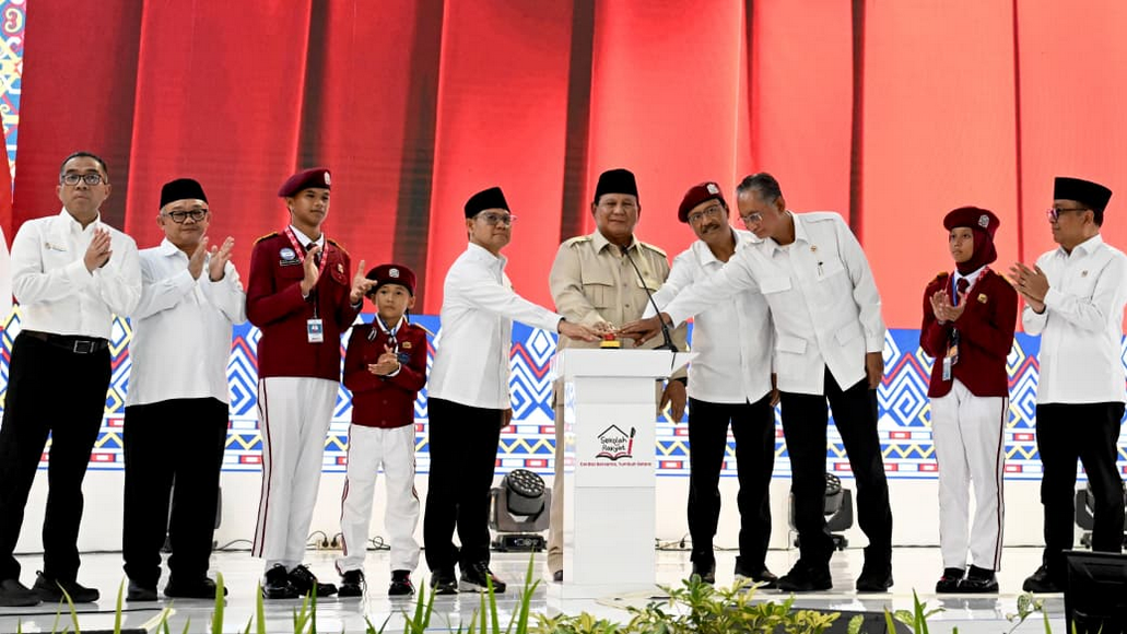 Resmikan 166 Sekolah Rakyat di Seluruh Indonesia, Presiden Prabowo: Langkah Terobosan, Langkah Berani