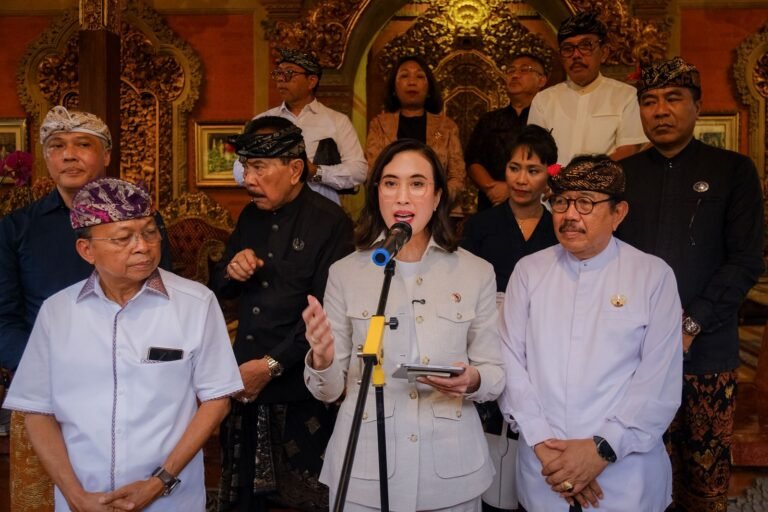 Awali Tahun 2026, Menteri Pariwisata Pastikan Bali Berikan Layanan Prima Bagi Wisatawan