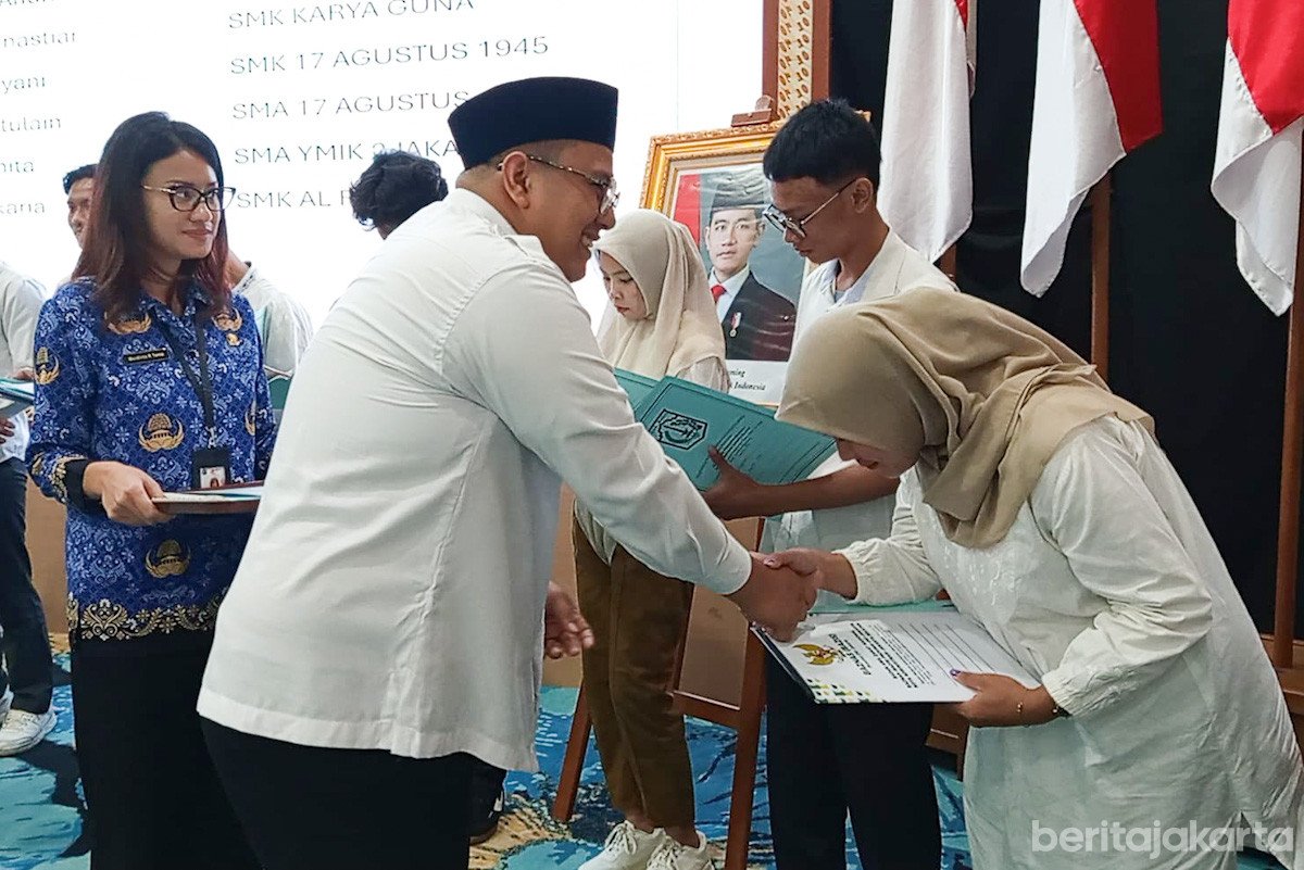 Baznas (Bazis) Jaksel Bantu Tebus 1.811 Ijazah