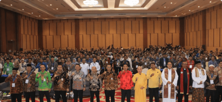 Dirjen Polpum Kemendagri Akmal Malik Inisiasi Penguatan Kerukunan melalui Optimalisasi Fungsi Sosial Rumah Ibadat