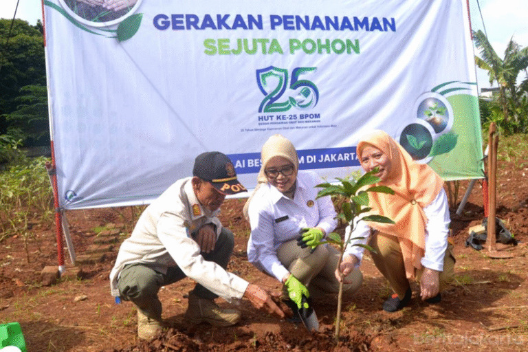 BBPOM di Jakarta Canangkan Gerakan Penanaman Sejuta Pohon