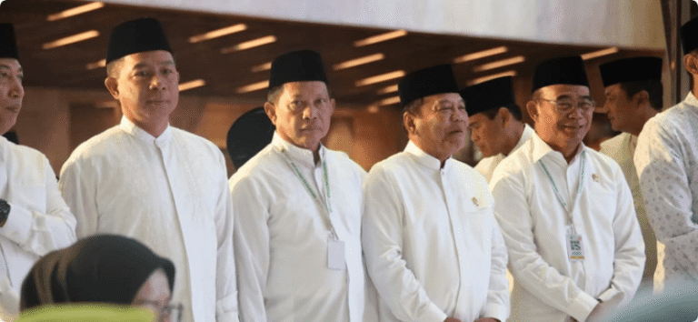 Dampingi Presiden Prabowo, Mendagri Hadiri Pengukuhan Pengurus MUI 2025–2030