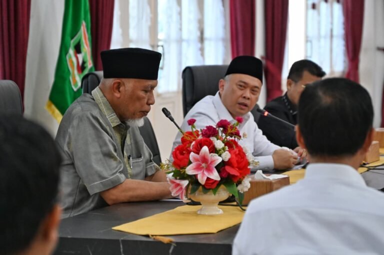 Hadapi Lonjakan Perantau ke Ranah Minang, Menhub Dudy dan Gubernur Sumbar Perkuat Sinergi Angkutan Lebaran 2026