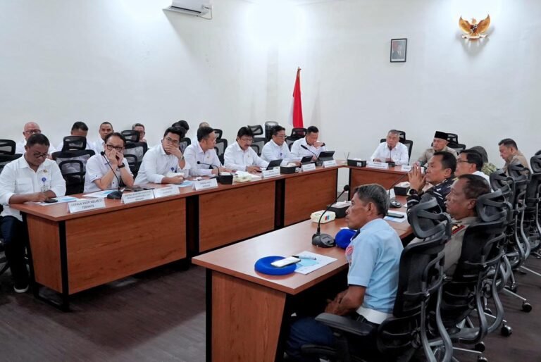 Menhub Dudy Sinergikan Angkutan Lebaran dengan Wakil Gubernur Maluku Utara, Transportasi Laut Jadi Perhatian Utama