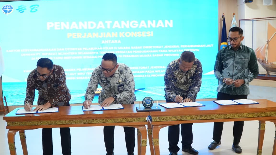Perkuat Efisiensi Layanan dan Penerimaan Negara, Kemenhub Teken Dua Perjanjian Konsesi Pengusahaan WTDP di Muara Sabak dan Sangatta