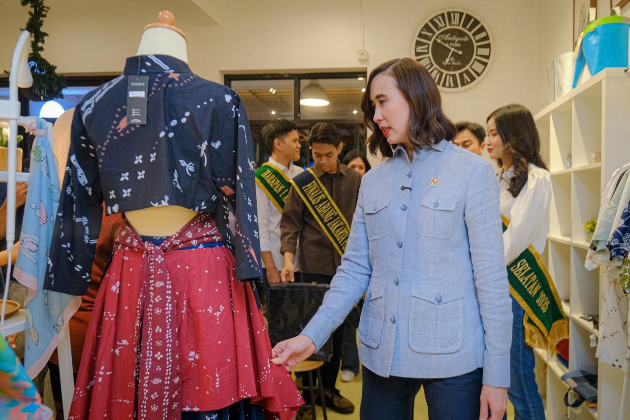 Menpar Intensifkan Visitasi Destinasi Perkuat Promosi Wisata Jelang Nyepi dan Lebaran