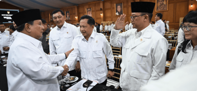 Mendagri Tito dan Jajaran Lengkap Ikuti Rapat Kerja Pemerintah