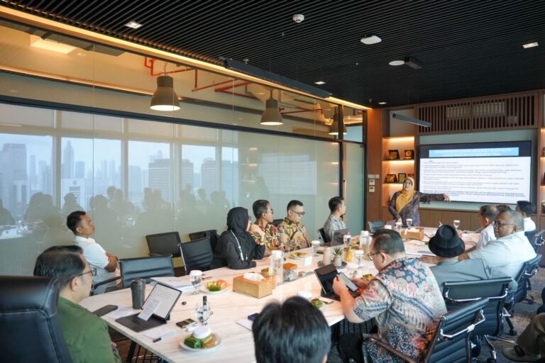 Menteri Ekraf Terima Naskah Akademik PPh Royalti, Siapkan Kebijakan Pro Pegiat Ekraf