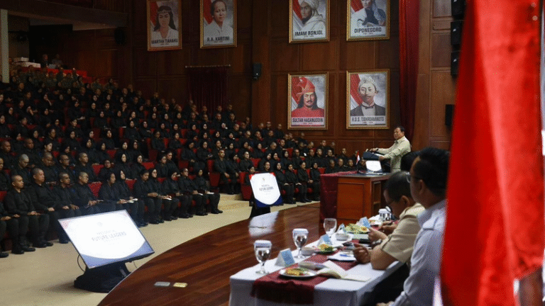 Presiden Prabowo Beri Taklimat Peserta Presidential Future Leaders Program 2026