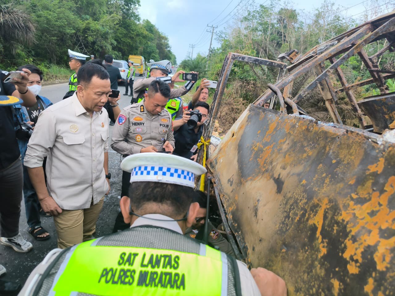 DIRJEN HUBDAT TEMUKAN BUS ALS YANG TERLIBAT KECELAKAAN TIDAK BERIZIN