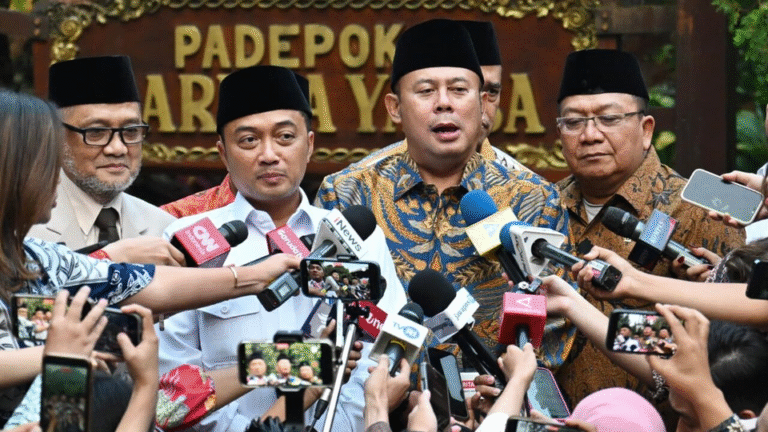 DPR Apresiasi Perbaikan Layanan Haji di Era Presiden Prabowo, Antrean Berhasil Ditekan hingga 26 Tahun