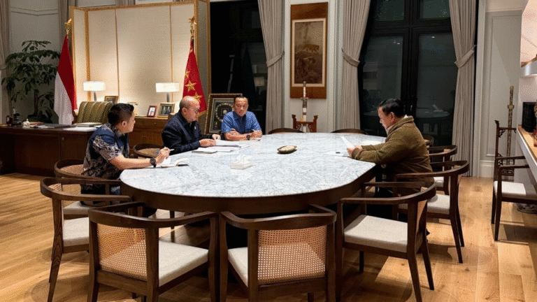 Seskab Teddy Ungkap Arahan Presiden Prabowo soal Transformasi BUMN dan Optimalisasi Aset Negara
