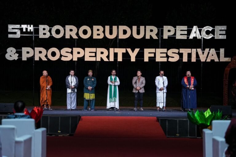 Borobudur Ruang Kolaborasi Dunia, Wamen Ekraf Soroti Manfaat Ekonomi untuk Masyarakat