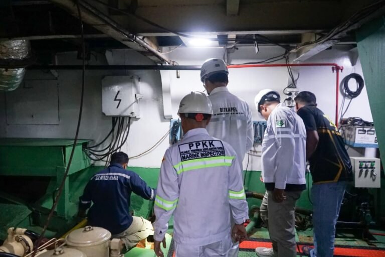 Kemenhub Gelar Uji Petik Kelaiklautan Kapal di Pelabuhan Ternate Jelang Angkutan Libur Sekolah 2026