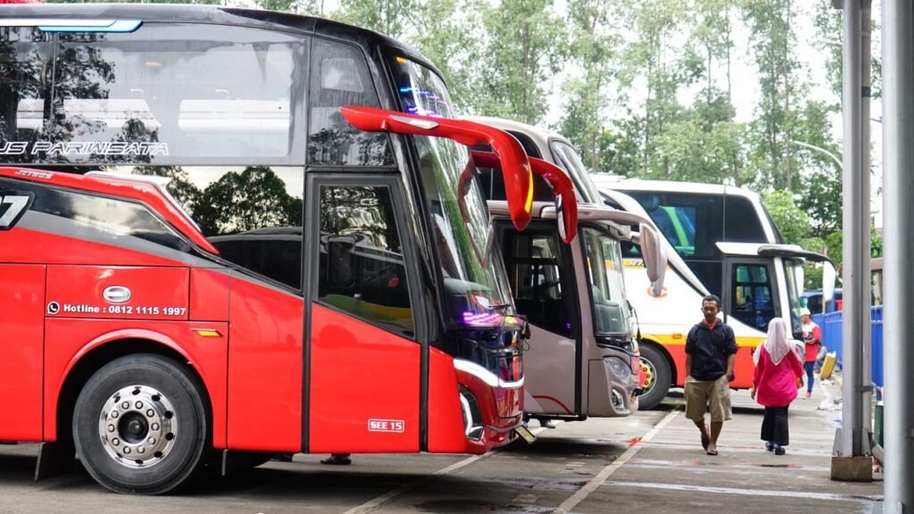 PASTIKAN KELAIKAN KENDARAAN, KEMENHUB LAKUKAN PENGAWASAN 1,7 JUTA PERJALANAN BUS PERIODE JANUARI-JUNI 2026