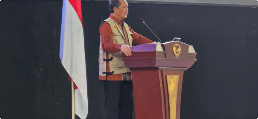 Kepala BSKDN Ajak Mahasiswa KKN Hadirkan Inovasi Berbasis Kearifan Lokal untuk Kemajuan Kepulauan Yapen