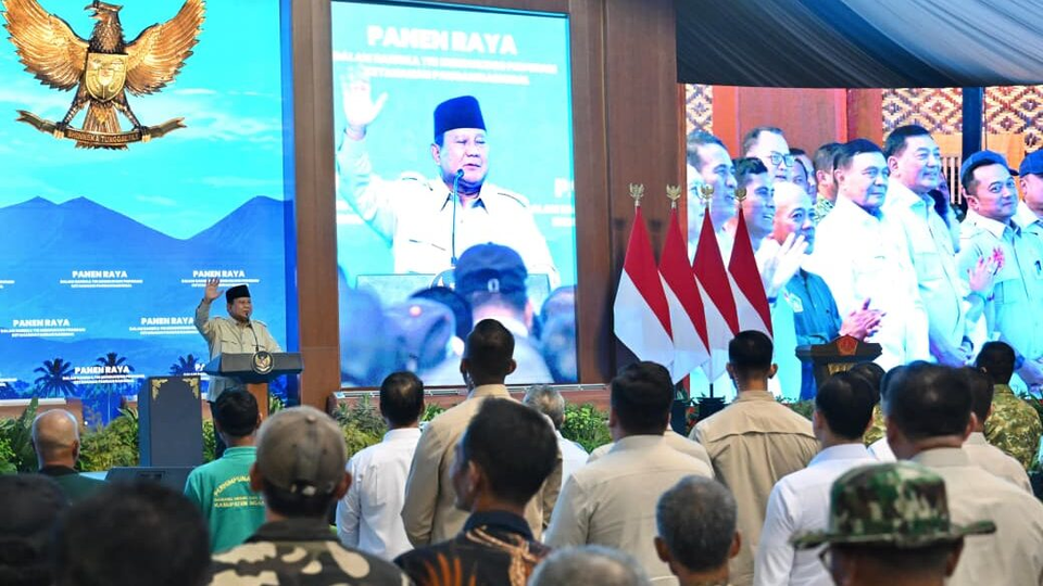 Presiden Prabowo: Anggaran Pertahanan dan Polri Bila Perlu Dikurangi untuk Hapus Kemiskinan