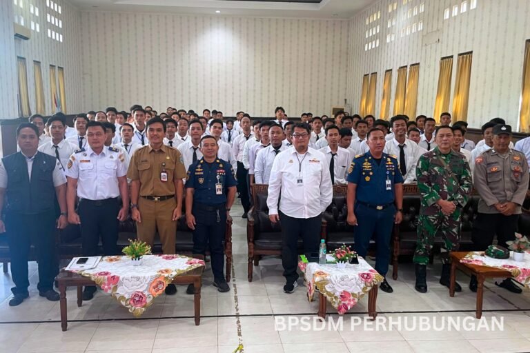 SERAP ASPIRASI PESERTA DPM, POLTEKPEL SURABAYA GELAR FORUM KONSULTASI PUBLIK DI SUMENEP