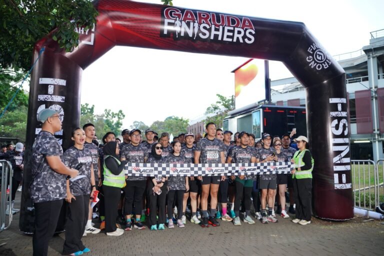 Menteri Ekraf Hadiri Peluncuran Garuda Finishers, Perkuat Ekonomi Kreatif dan Industri Olahraga