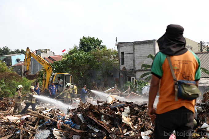 Perusahaan Swasta Penimbun Sampah Ilegal Bakal Disanksi Tegas