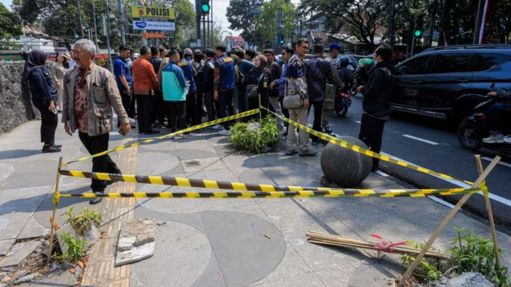 Pemkot Usut Penebangan Pohon Jalan Riau, Perizinan Usaha Ikut Diperiksa