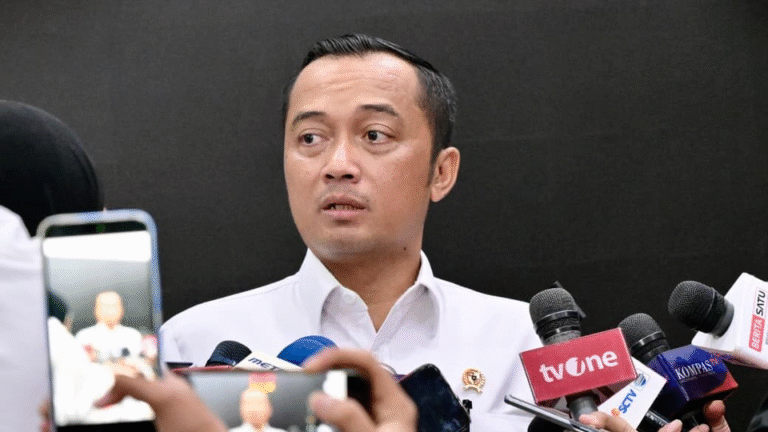Ratusan Ribu Masyarakat Berpartisipasi dalam “War” Undangan Upacara HUT ke-81 Kemerdekaan RI