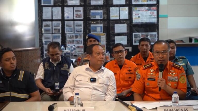 Menhub Dudy Pastikan Penanganan Korban dan Investigasi KMP Mutiara Sentosa II Terus Berjalan, Resmi Beralih Menjadi Operasi SAR Rutin Kesiapsiagaan