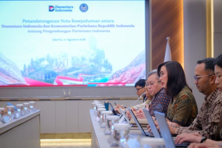 Kemenpar dan Danantara Perkuat Investasi Pariwisata Berkualitas