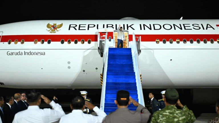 Bertolak ke Vladivostok, Presiden Prabowo Jadi Tamu Kehormatan Utama EEF atas Undangan Presiden Putin