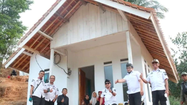 Pemprov Jabar Bangun Rutilahu di Kabupaten Garut
