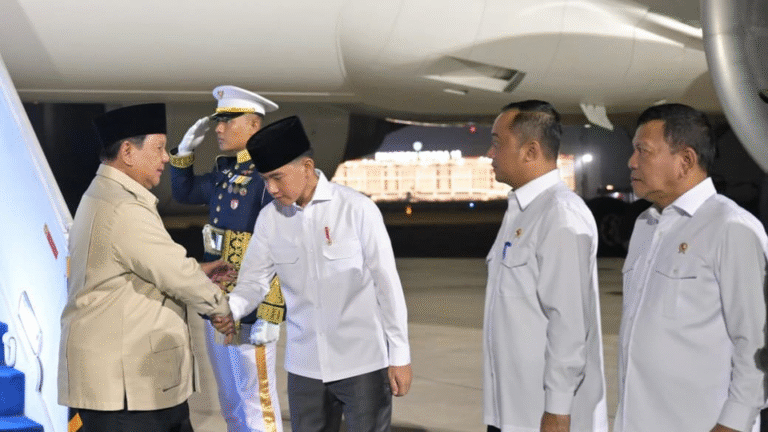 Presiden Prabowo Tiba di Tanah Air Usai Hadiri KTT BRICS 2026
