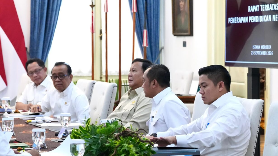 Seskab Teddy: Presiden Prabowo Percepat Pendidikan Gratis, Rencana Kuliah Bebas Biaya Dimatangkan