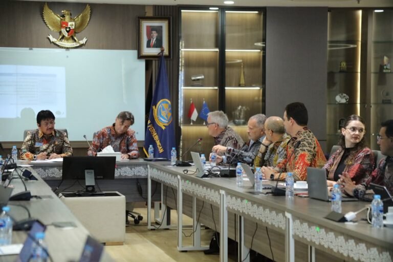 Ditjen Hubud dan DGAC Prancis Gelar Pertemuan Steering Committee ke-11 Kerja Sama Teknis Penerbangan Sipil