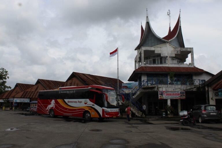 Pascabanjir Arosuka, Operasional AKAP di Terminal Tipe A Bareh Solok Tetap Berjalan Normal
