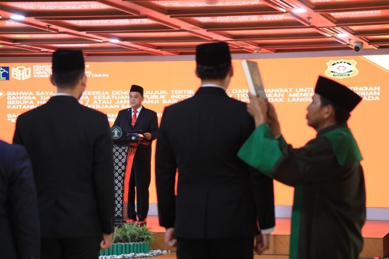 53 PPNS Ditjen Perhubungan Laut Resmi Dilantik, Perkuat Penegakan Hukum di Bidang Pelayaran
