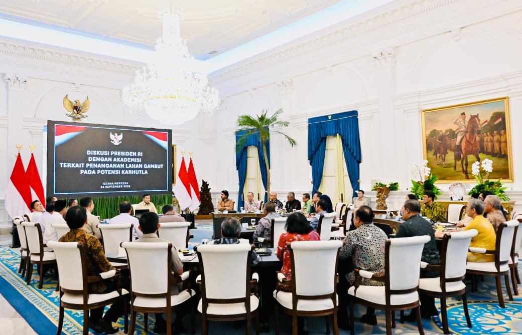 Presiden Prabowo Tegaskan Penertiban Regulasi dan Korporasi untuk Cegah Kebakaran Gambut